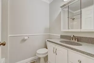 [Address not provided], Wheaton, IL 60189 - Photo 20