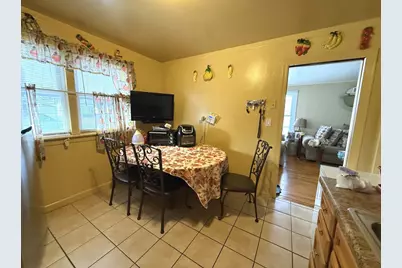 [Address not provided], Bellwood, IL 60104 - Photo 8