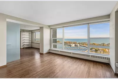 3180 N Lake Shore Drive #13C, Chicago, IL 60657 - Photo 4