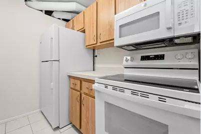 3240 N Manor Drive #216, Lansing, IL 60438 - Photo 8