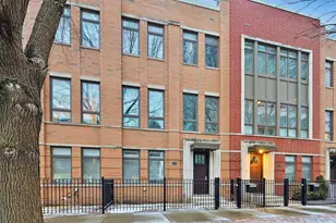 1640 S Prairie Ave, Chicago, IL 60616 - Photo 1