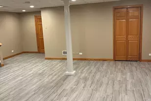 934 Winnetka Terrace, Lake Zurich, IL 60047 - Photo 22