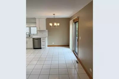 934 Winnetka Terrace, Lake Zurich, IL 60047 - Photo 6