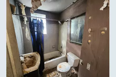 106 W 114th Street, Chicago, IL 60628 - Photo 6