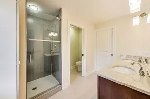 355 W First Ave, Elmhurst, IL 60126 - Photo 14