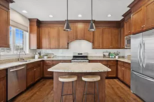355 W First Ave, Elmhurst, IL 60126 - Photo 8