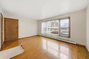 272 E 148th St, Harvey, IL 60426 - Photo 10