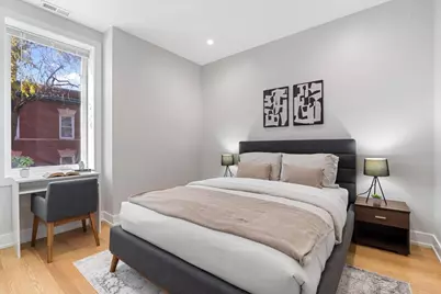 3653 W Barry Avenue #2W, Chicago, IL 60618 - Photo 22