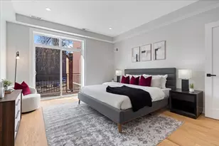 3653 W Barry Ave, Chicago, IL 60618 - Photo 16