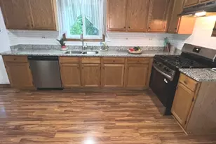 1018 Rain Tree Dr, Bolingbrook, IL 60440 - Photo 10