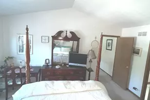 1018 Rain Tree Dr, Bolingbrook, IL 60440 - Photo 12