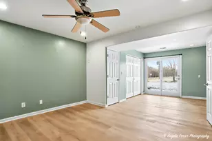 3601 Ellen Rd, McHenry, IL 60050 - Photo 10