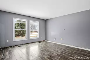3601 Ellen Rd, McHenry, IL 60050 - Photo 4