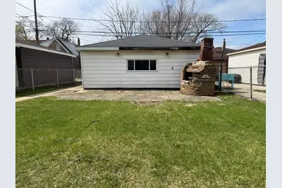 9134 S Paxton Avenue, Chicago, IL 60617 - Photo 18