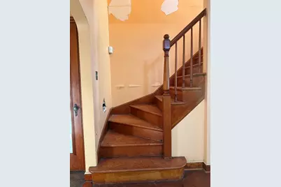 9134 S Paxton Avenue, Chicago, IL 60617 - Photo 8