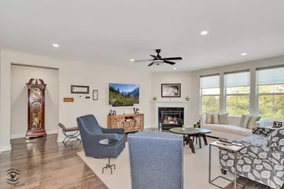 318 Arabian Circle, Willowbrook, IL 60527 - Photo 6