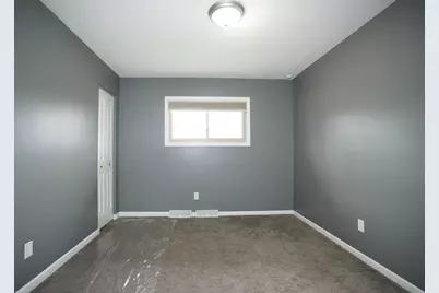 6092 Cleveland Street, Merrillville, IN 46410 - Photo 16