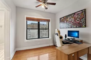 7023 5 N Sheridan Rd, Chicago, IL 60626 - Photo 8