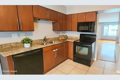 9375 Hamilton Court #E, Des Plaines, IL 60016 - Photo 6