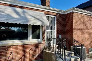 6826 N Kostner Ave, Lincolnwood, IL 60712 - Photo 14