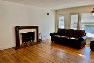 6826 N Kostner Ave, Lincolnwood, IL 60712 - Photo 6