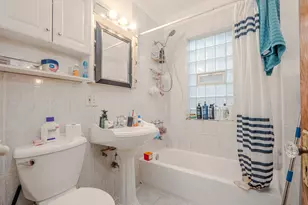 1435 Grove Ave, Berwyn, IL 60402 - Photo 8