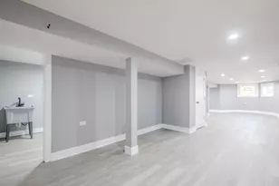 7836 S St Lawrence Ave, Chicago, IL 60619 - Photo 26