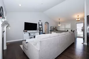 407 Bobwhite Way, Normal, IL 61761 - Photo 4