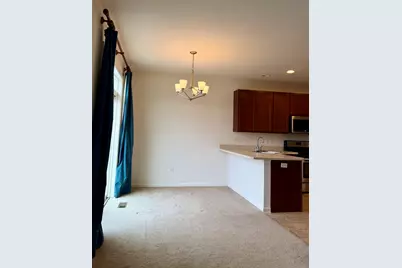 544 Silverton Drive, Grayslake, IL 60030 - Photo 6