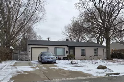 725 Russet Lane, Streamwood, IL 60107 - Photo 1