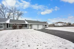 2315 Buttercup Ln, Crest Hill, IL 60403 - Photo 30