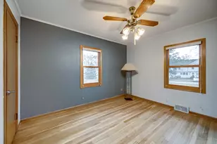 28W544 Forest View Ave, Warrenville, IL 60555 - Photo 14