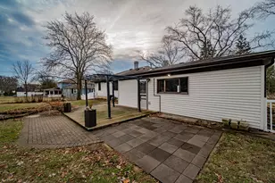 28W544 Forest View Ave, Warrenville, IL 60555 - Photo 32