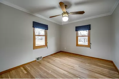 28W544 Forest View Avenue, Warrenville, IL 60555 - Photo 16