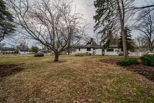 28W544 Forest View Ave, Warrenville, IL 60555 - Photo 38