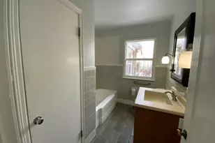 160 Ingleside Ave, Aurora, IL 60506 - Photo 6