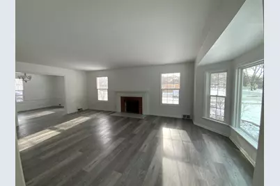 160 Ingleside Avenue, Aurora, IL 60506 - Photo 8