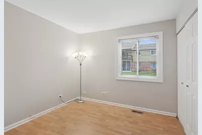 724 Maplewood Court #34-B, Willowbrook, IL 60527 - Photo 10