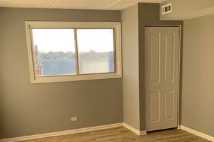 8141 W 84th Pl, Justice, IL 60458 - Photo 14