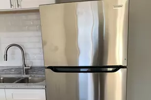 8141 W 84th Pl, Justice, IL 60458 - Photo 6