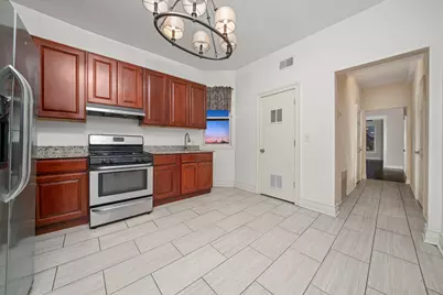 2128 W Cermak Road, Chicago, IL 60608 - Photo 12