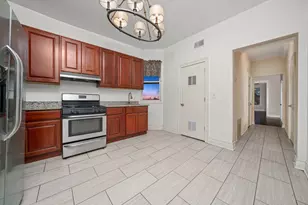 2128 W Cermak Rd, Chicago, IL 60608 - Photo 12