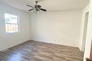 529 N Ravine Dr, Round Lake Park, IL 60073 - Photo 20