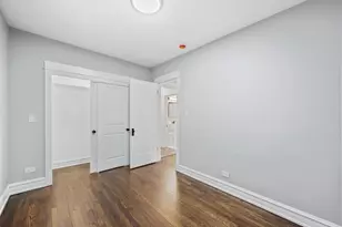 5230 W Deming Pl, Chicago, IL 60639 - Photo 32