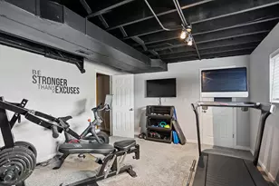 882 N Carly Cir, Yorkville, IL 60560 - Photo 18