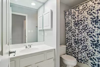 101 Old Oak Drive #305, Buffalo Grove, IL 60089 - Photo 16