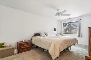 101 Old Oak Dr, Buffalo Grove, IL 60089 - Photo 20