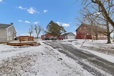 13535 County Line Road, Garden Prairie, IL 61038 - Photo 30