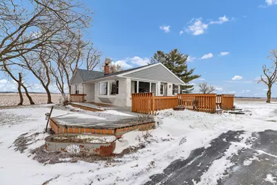 13535 County Line Road, Garden Prairie, IL 61038 - Photo 4