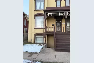 71 Park Row #71, Elgin, IL 60120 - Photo 2